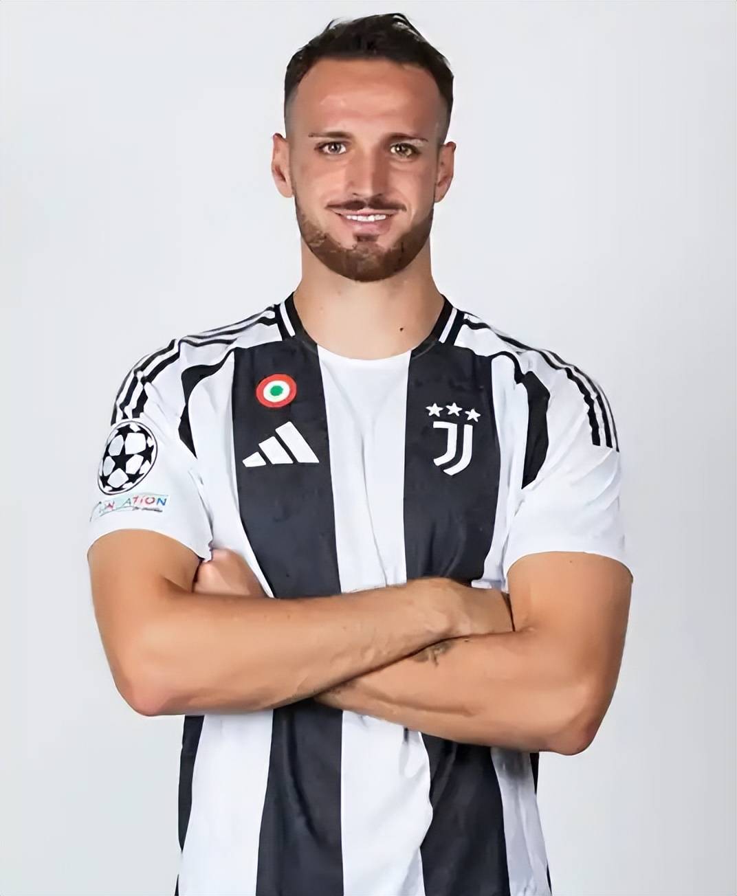 冲刺阶段尤文图斯单刀错失：西甲节点到来，气氛紧张，赛程密集仍需轮换的简单介绍