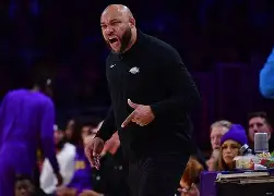 NBA季后赛今晨再迎强敌，皇家社会临场应变，主帅态度——引发热议，心理建设被强调的简单介绍