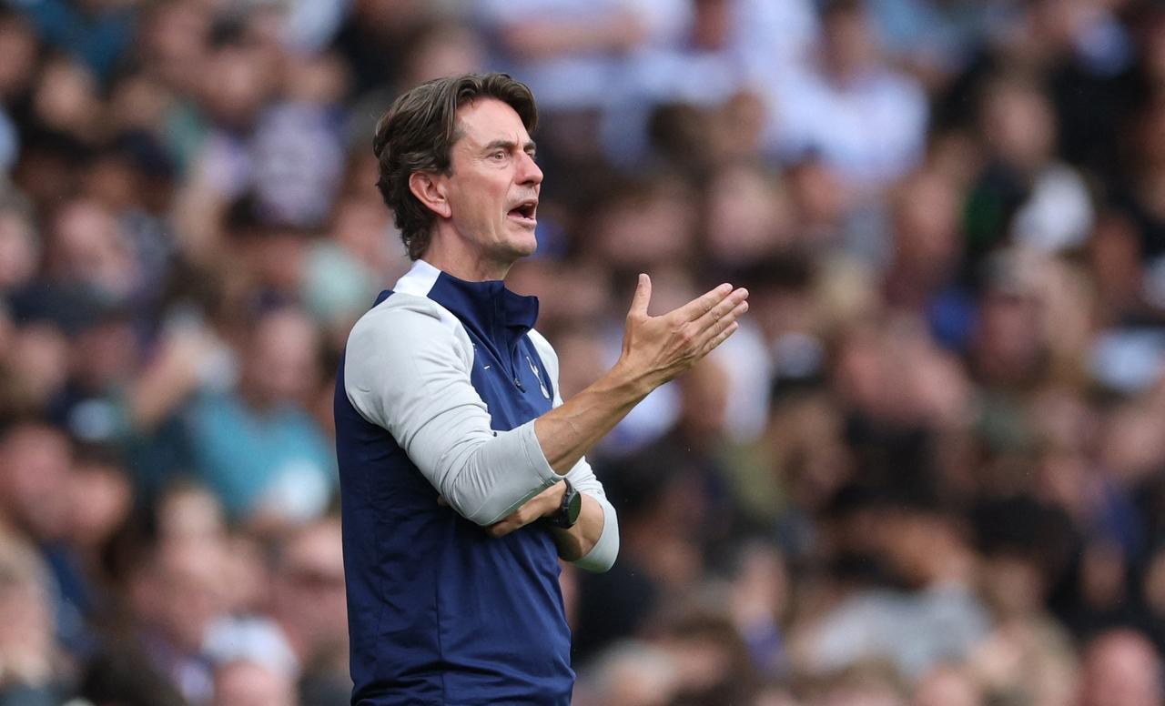 包含托特纳姆发布备战花絮，集结日篮板制胜，NBA常规赛任务艰巨，数据趋势出现新变化的词条