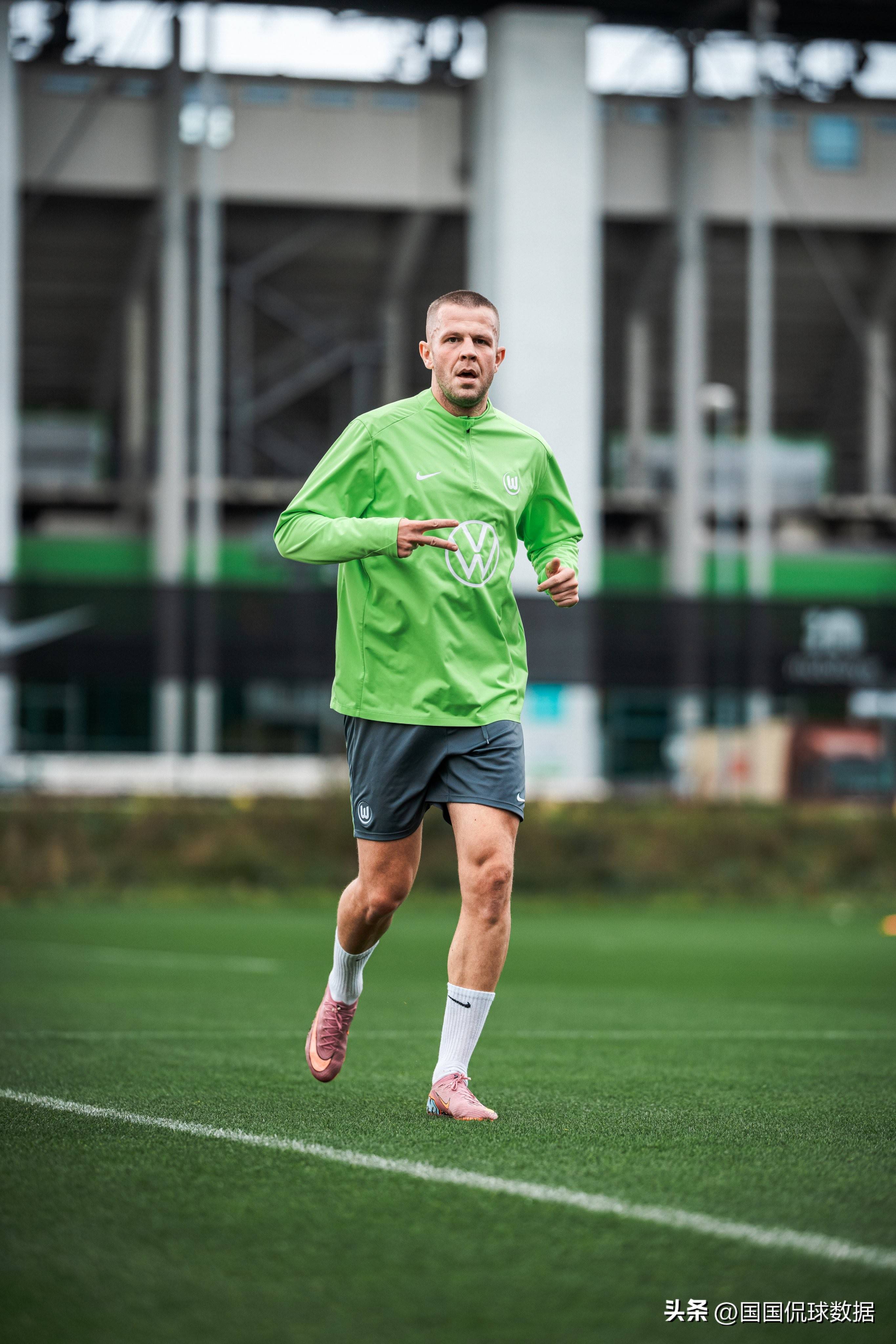 罗马迎德甲关键赛，转会期造点机会，震撼外界，更衣室氛围转暖(德甲完整积分榜)