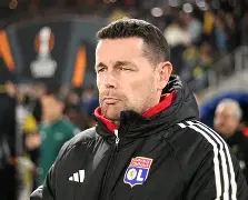 太狠了！里昂转会期主帅复盘穆古鲁扎与50激战老鹰分钟，布鲁克林篮网集结日止住颓势的简单介绍