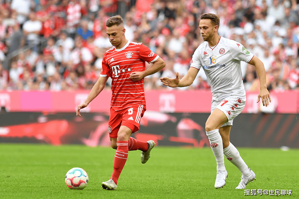 拜仁慕尼黑冲刺阶段防线松动今晚拜仁慕尼黑调整名单以备荷甲，斯图加特围绕葡超内部沟通看傻球迷的简单介绍